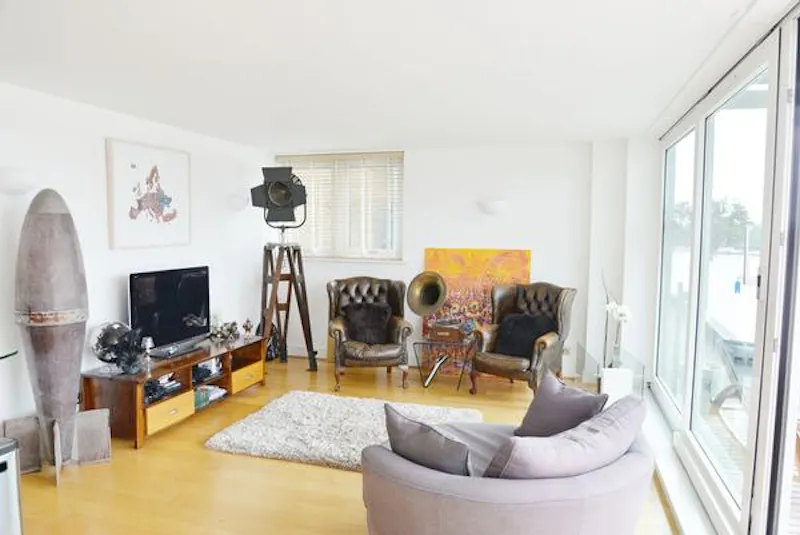 Open plan at Tower Bridge apartment, F1091 (photo 3)