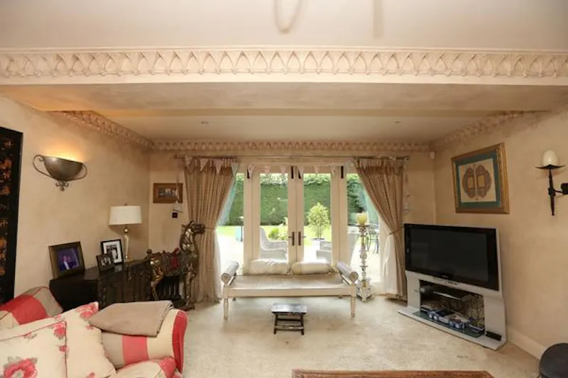 Large Prestwich house, D2224 (photo 6)