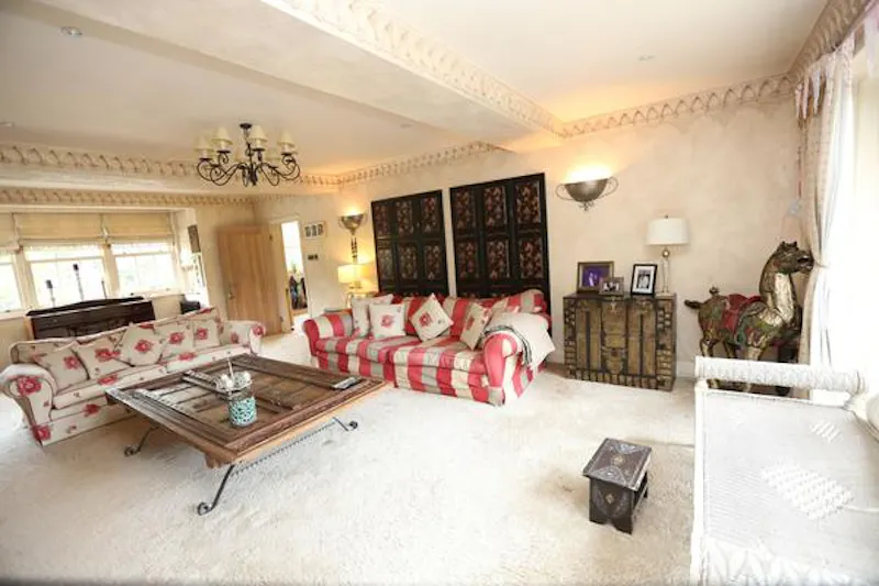 Large Prestwich house, D2224 (photo 8)