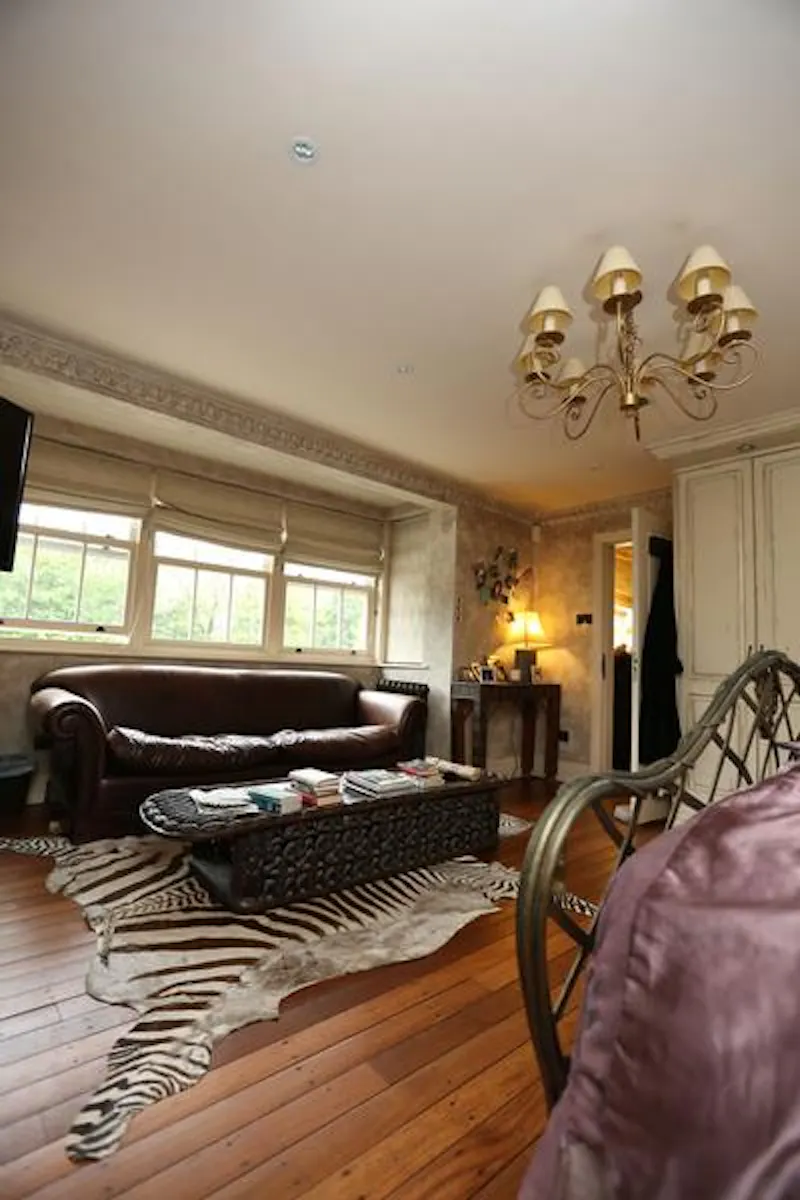 Large Prestwich house, D2224 (photo 30)