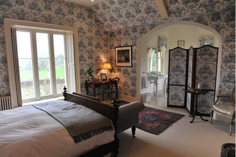 Spectacular Newbury estate, G96 (photo 31)