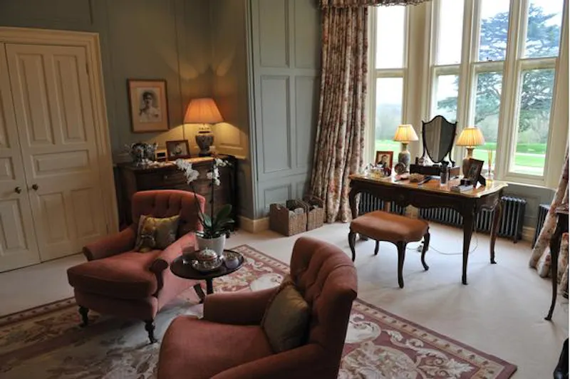 Spectacular Newbury estate, G96 (photo 42)