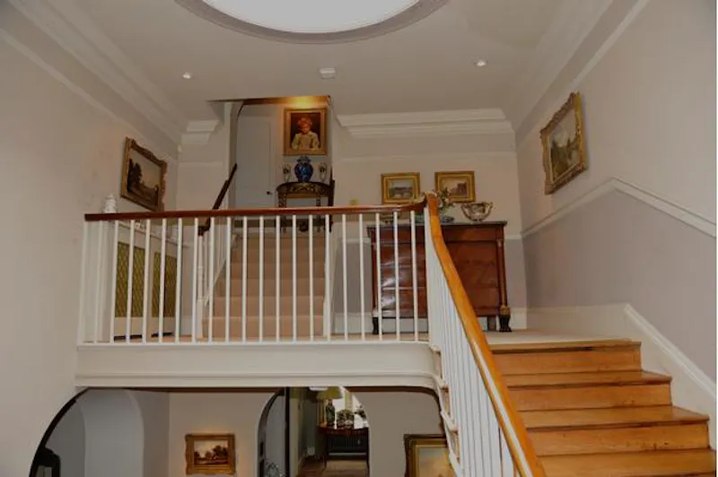 Spectacular Newbury estate, G96 (photo 56)