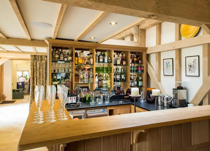 Bar at Spectacular Newbury estate, G96 (photo 62)