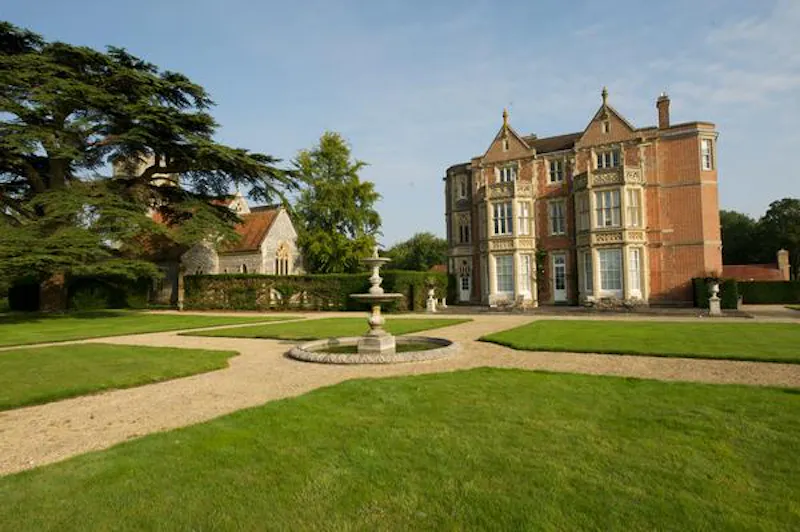 Spectacular Newbury estate, G96 (photo 75)