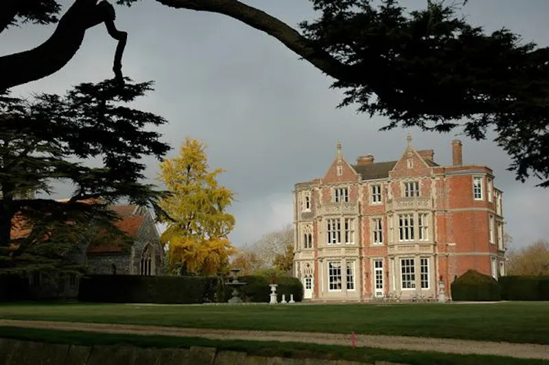 Spectacular Newbury estate, G96 (photo 81)