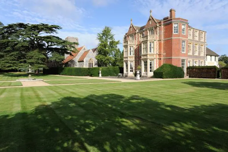 Spectacular Newbury estate, G96 (photo 84)