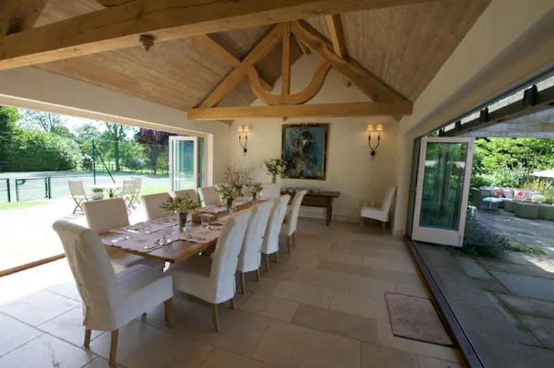 Spectacular Newbury estate, G96 (photo 106)
