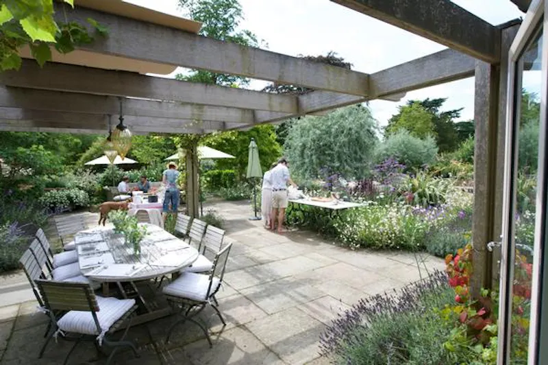 Terrace/Patio at Spectacular Newbury estate, G96 (photo 109)