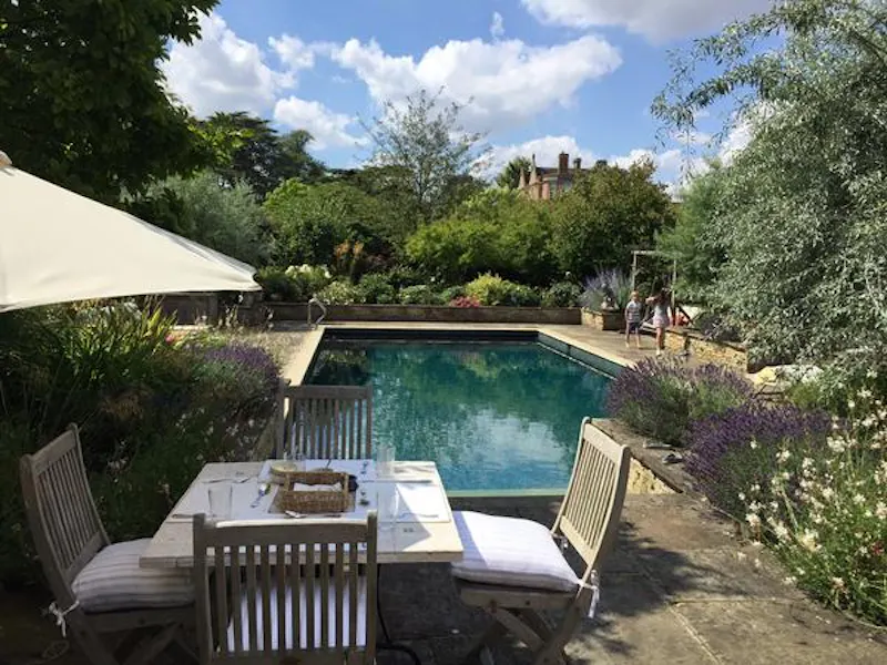 Spectacular Newbury estate, G96 (photo 118)