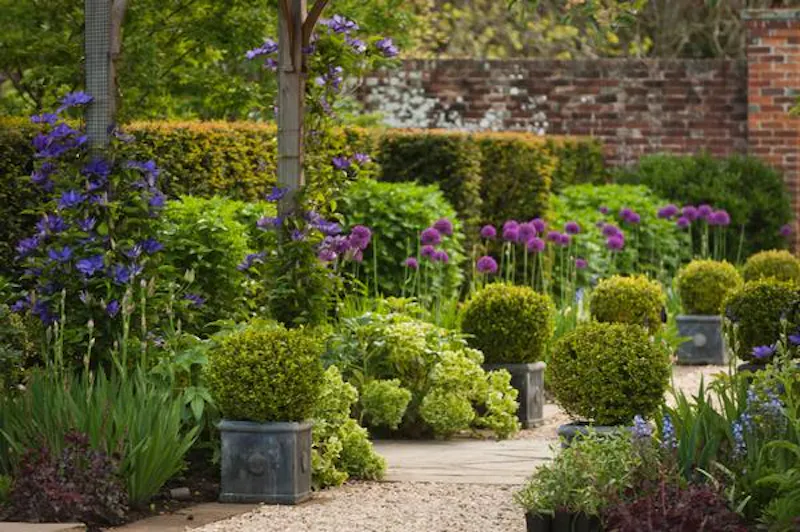 Garden - wild at Spectacular Newbury estate, G96 (photo 121)