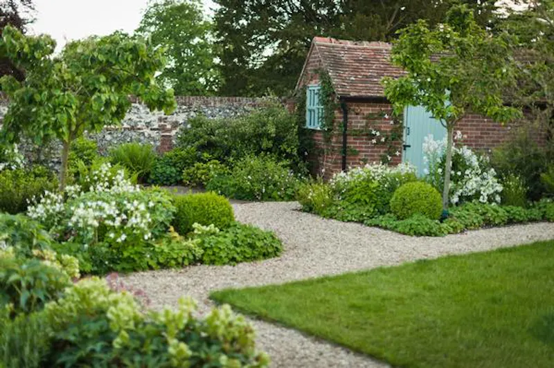 Spectacular Newbury estate, G96 (photo 122)
