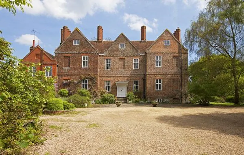 Driveway at Country house Reading, B1694 (photo 1)
