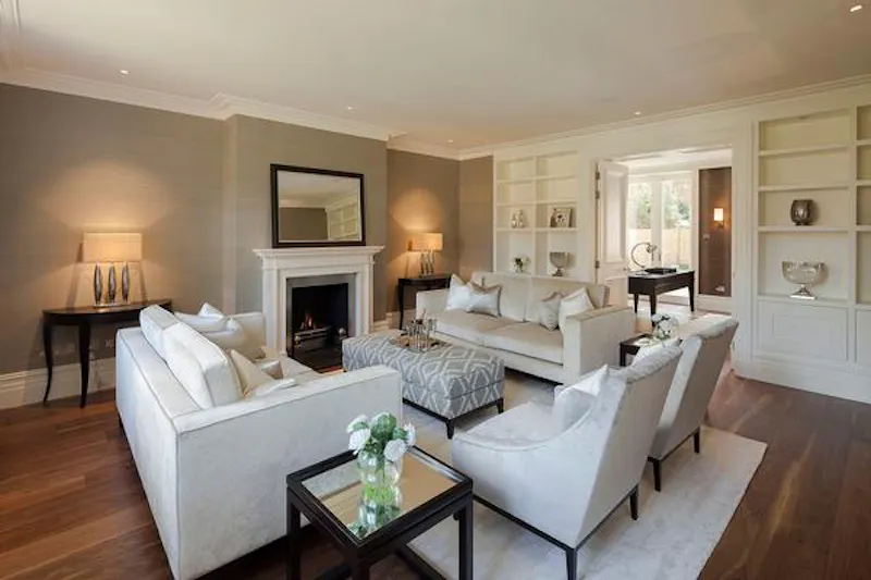 Luxurious Sheen family house, D2225 (photo 21)