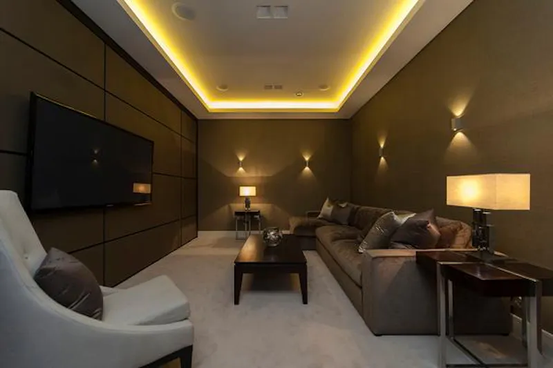 Home cinema at Luxurious Sheen family house, D2225 (photo 24)