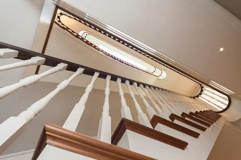 Luxurious Sheen family house, D2225 (photo 53)