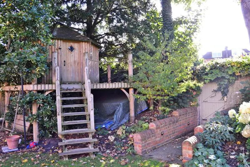 Treehouse at Smart Putney house, B1698 (photo 45)