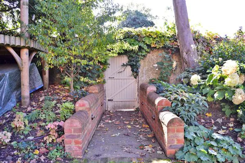 Smart Putney house, B1698 (photo 46)