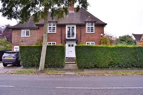 Film location, D2227