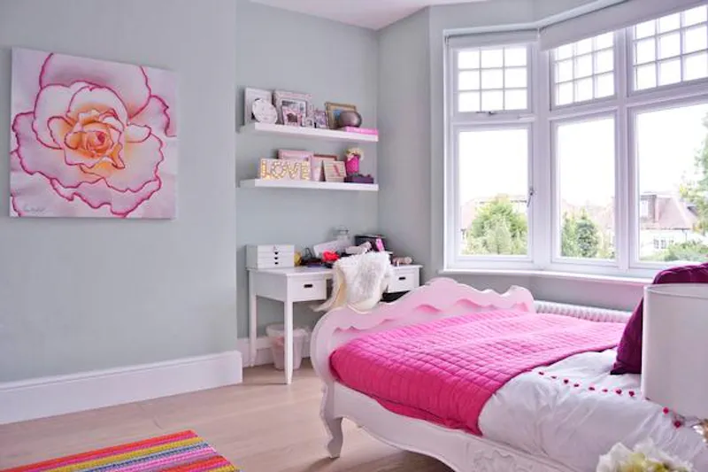 Bedroom - child's at Finchley family house, D2228 (photo 23)