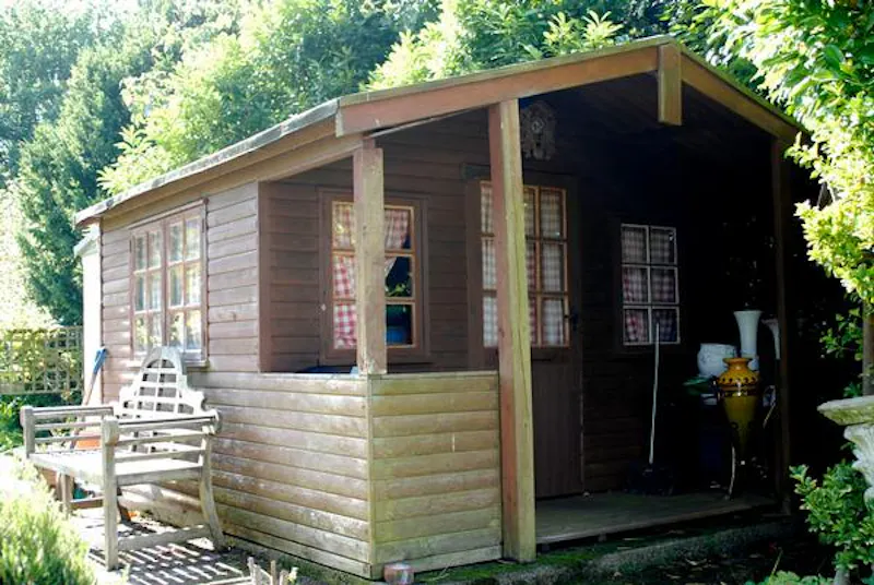 Shed at Film location D2279 in London (photo 62)