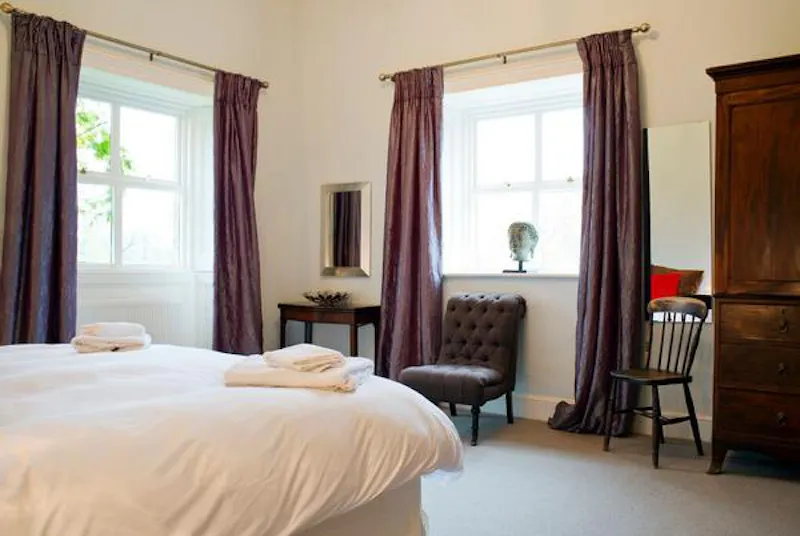 Bedroom at Yeovil country house with views, A1390 (photo 8)