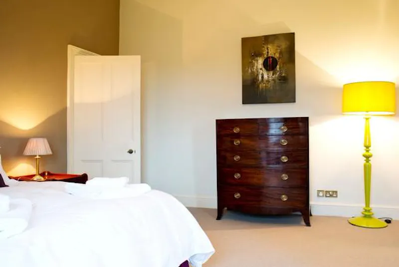 Yeovil country house with views, A1390 (photo 9)
