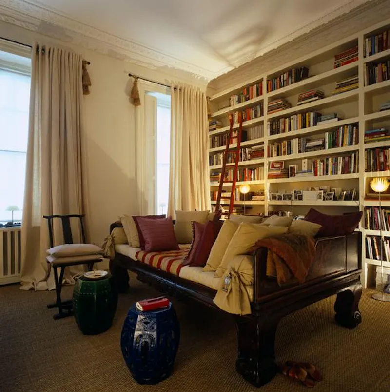Library at Glamorous Belgravia house, A1393 (photo 14)