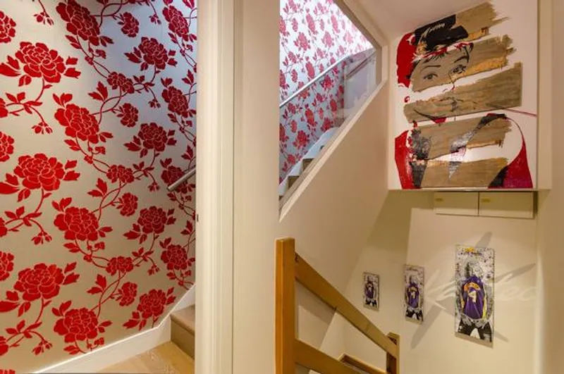 Staircase at Colourful apartment in Notting Hill, F1095 (photo 8)