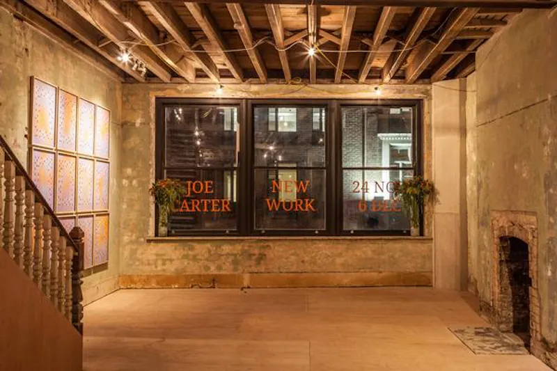 Soho studio, R797 (photo 3)