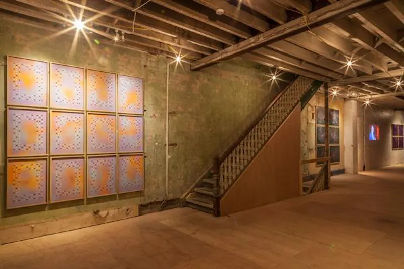 Soho studio, R797 (photo 4)