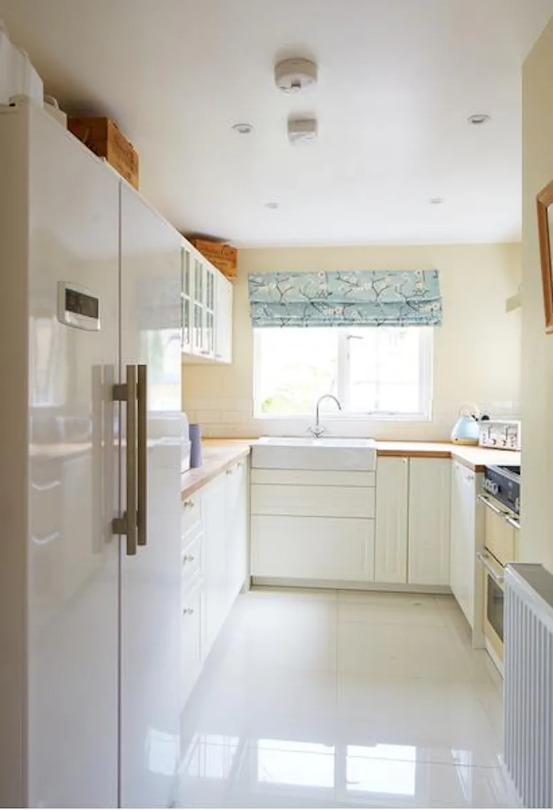Kitchen at Versatile house Waterloo, D2233 (photo 3)
