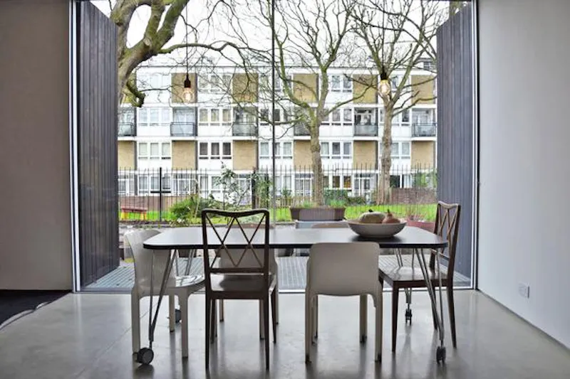 Dining room at Camberwell new-build house, K410 (photo 4)