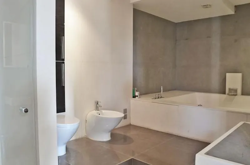 Bathroom at Converted Greenwich church, Q114 (photo 14)