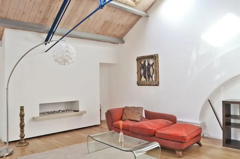 Converted Greenwich church, Q114 (photo 18)