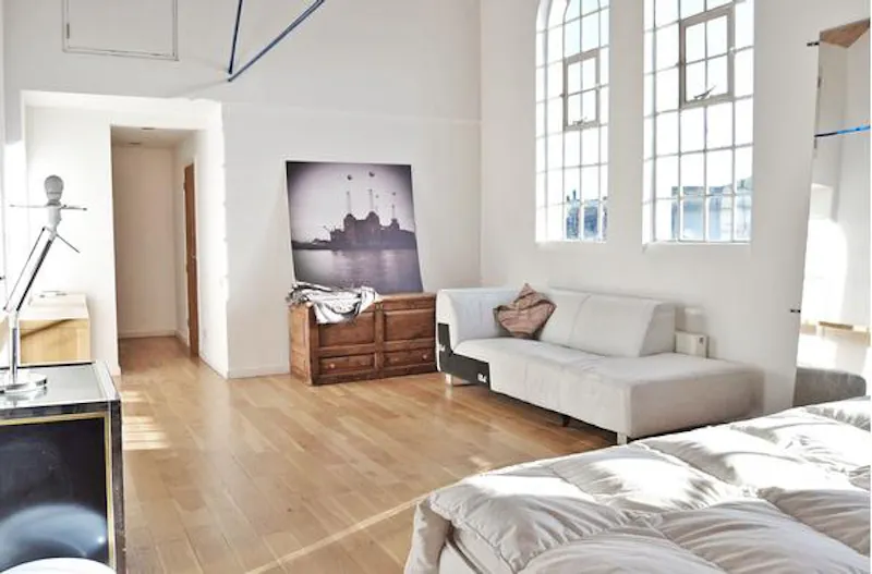 Converted Greenwich church, Q114 (photo 24)