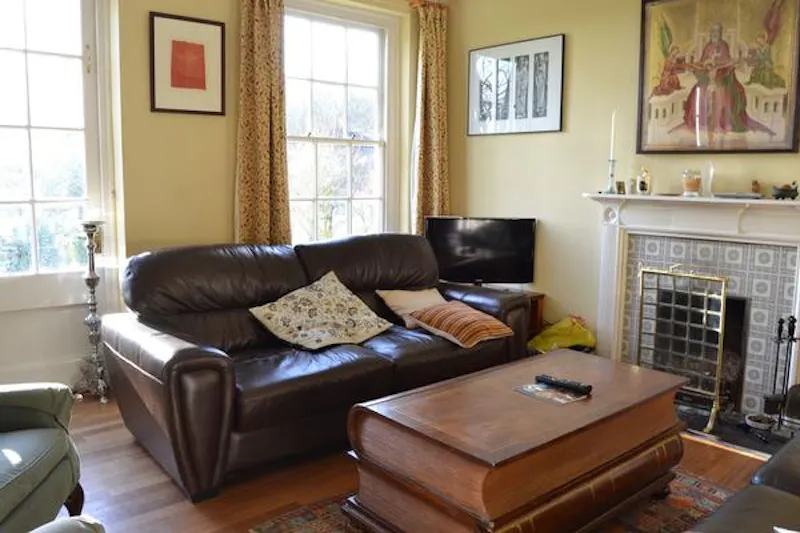Crystal Palace family house, B1709 (photo 3)