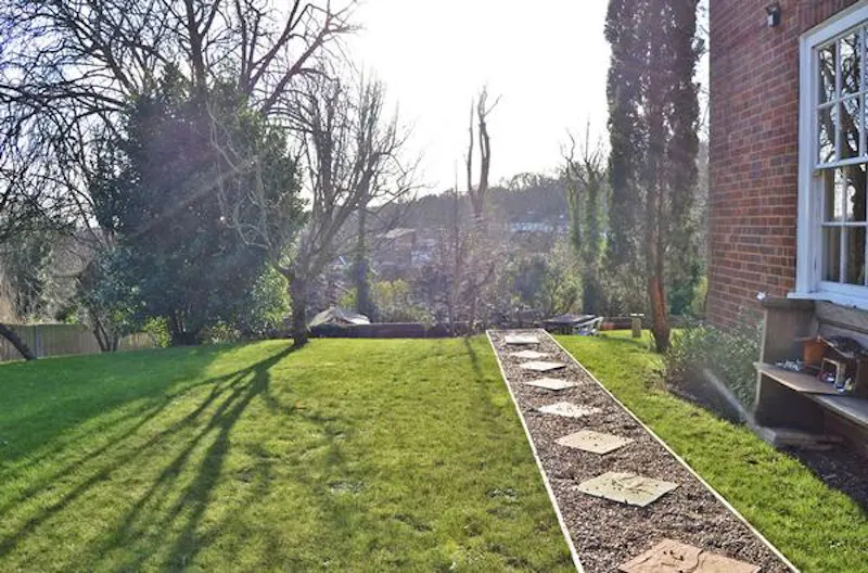 Crystal Palace family house, B1709 (photo 9)