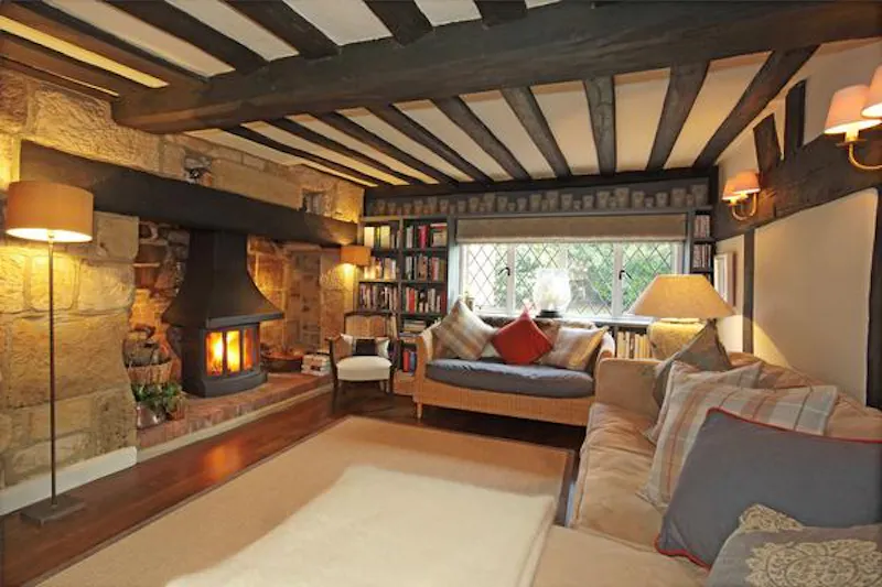 Beams at Film location C861 in Kent (photo 2)