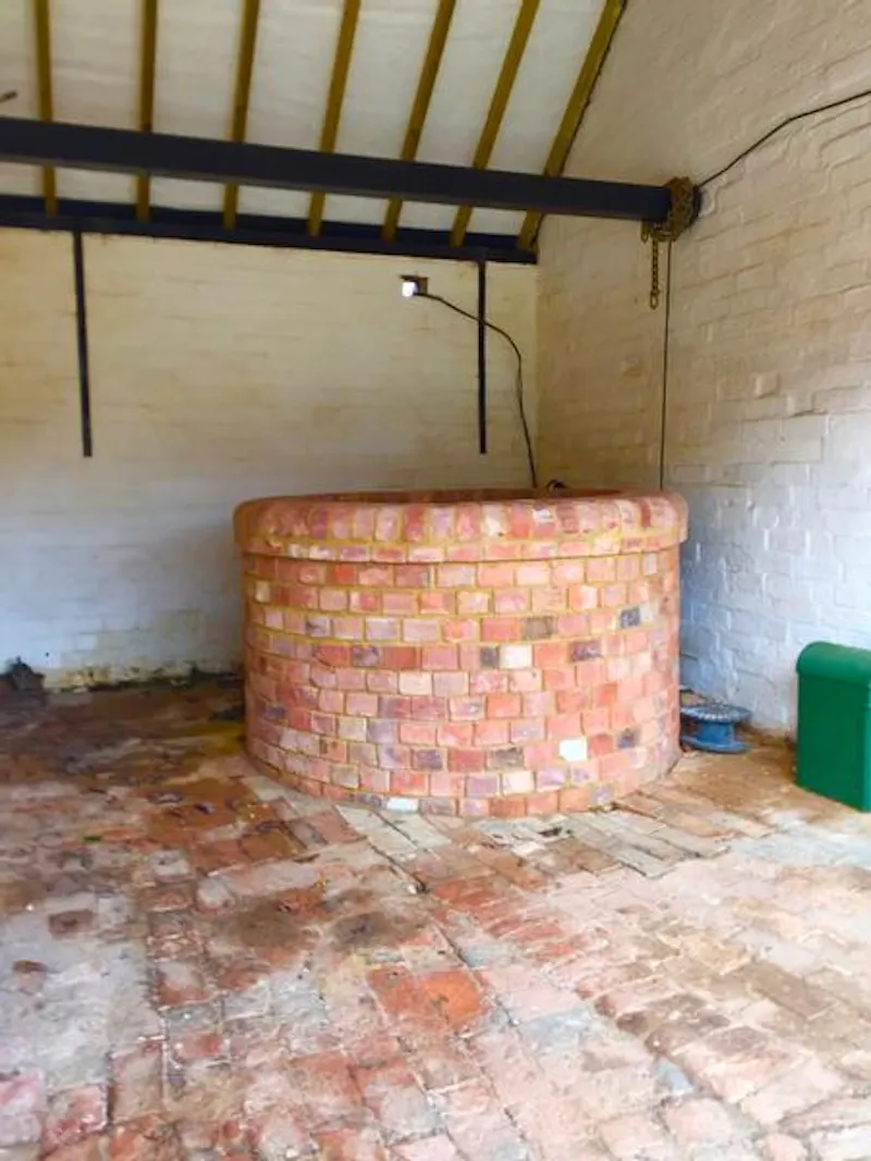 West Haddon working farm, L657 (photo 22)