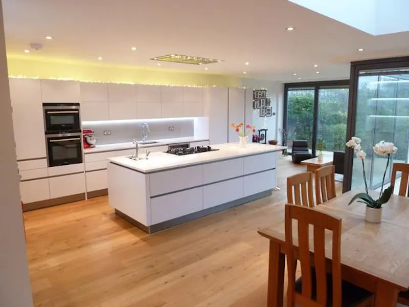 Kitchen at Detached  Ealing house, B1710 (photo 5)