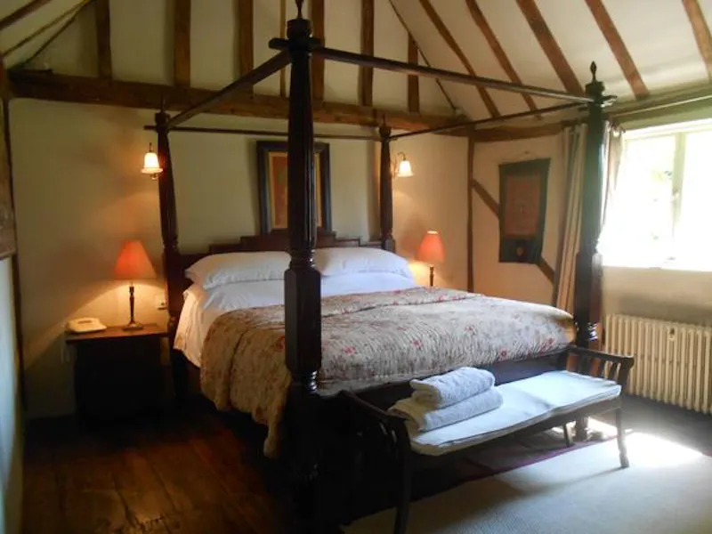 Bedroom at Film location C862 in Suffolk (photo 9)