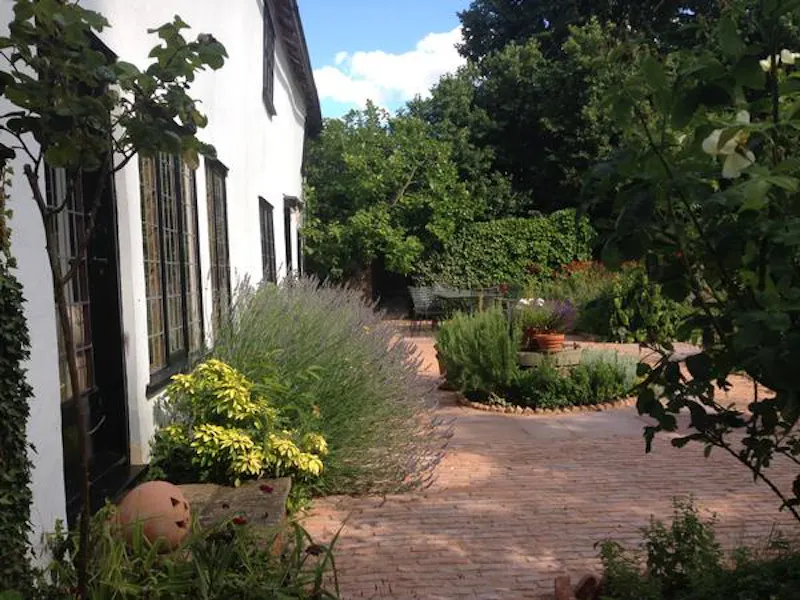 Terrace/Patio at Film location C862 in Suffolk (photo 17)