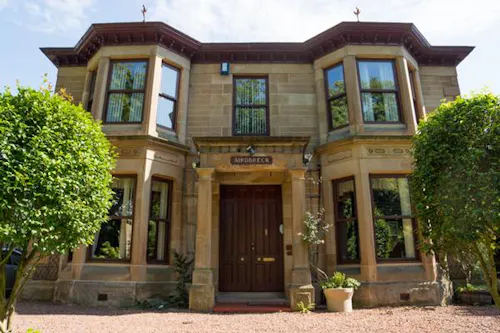 Dumbreck double fronted house, B1711
