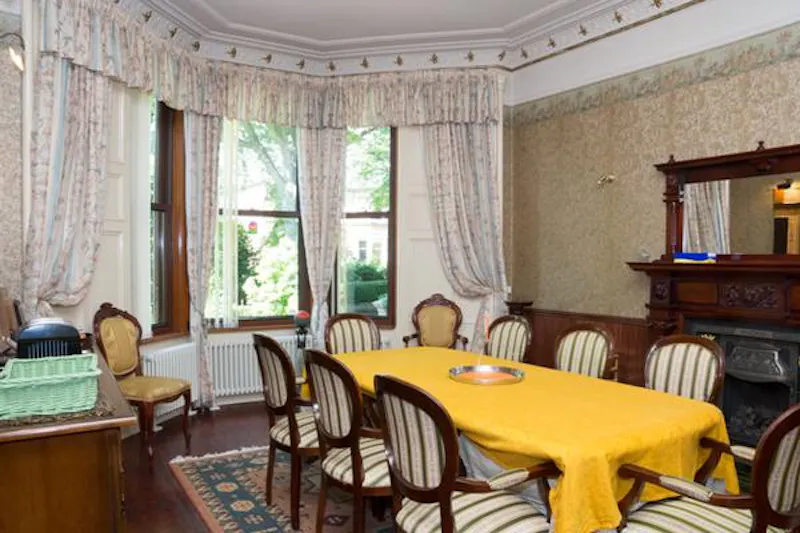 Dining room at Dumbreck double fronted house, B1711 (photo 3)