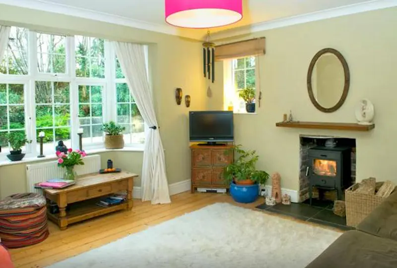 Fireplace at Stunning Okehampton house, B1712 (photo 8)
