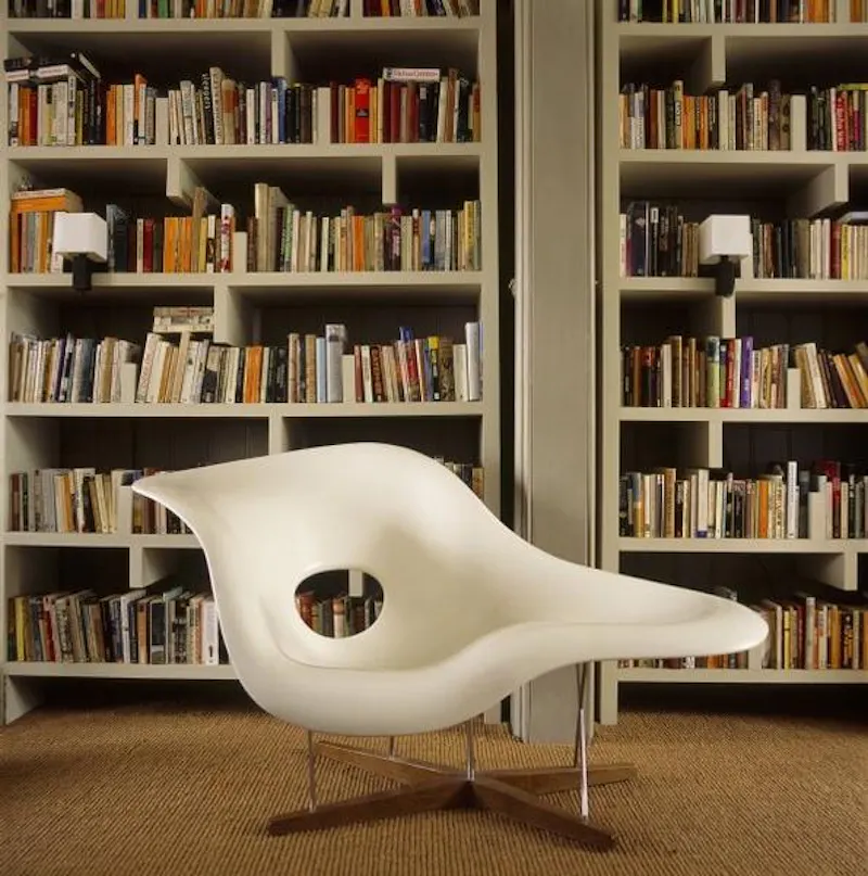 Library at Fournier Street Huguenot house, A1402 (photo 4)
