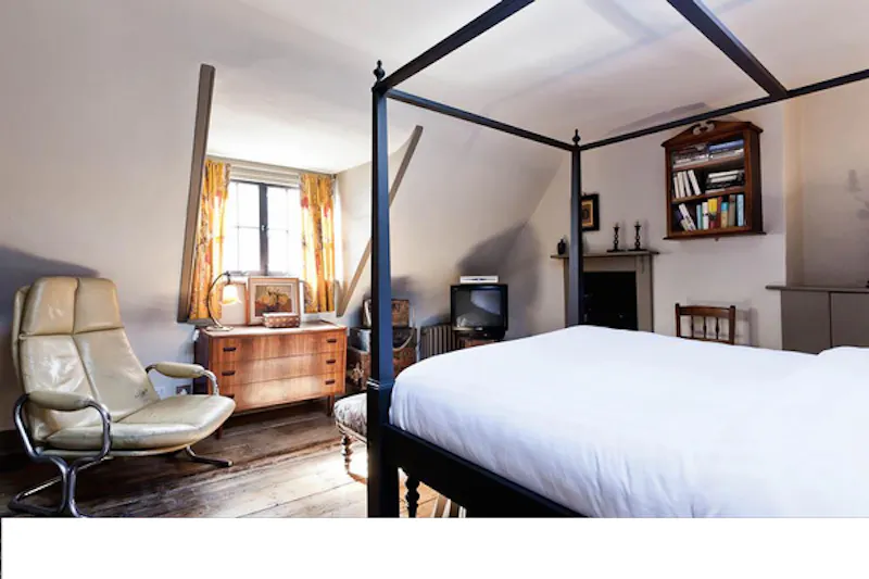 Fournier Street Huguenot house, A1402 (photo 17)