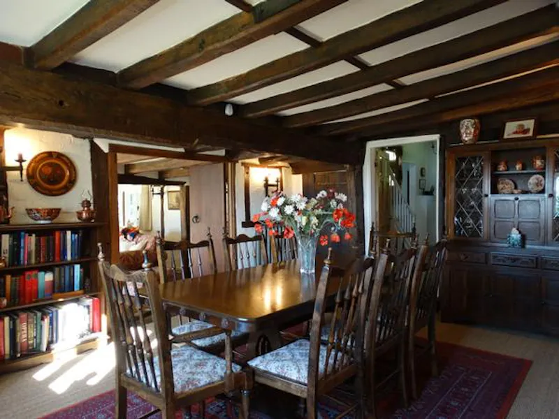 Film location C863 in Surrey (photo 7)