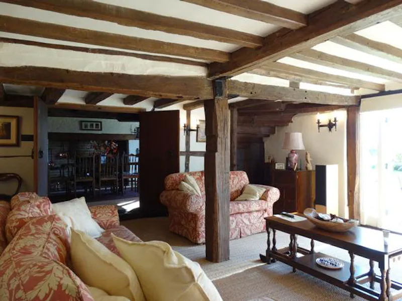 Film location C863 in Surrey (photo 13)